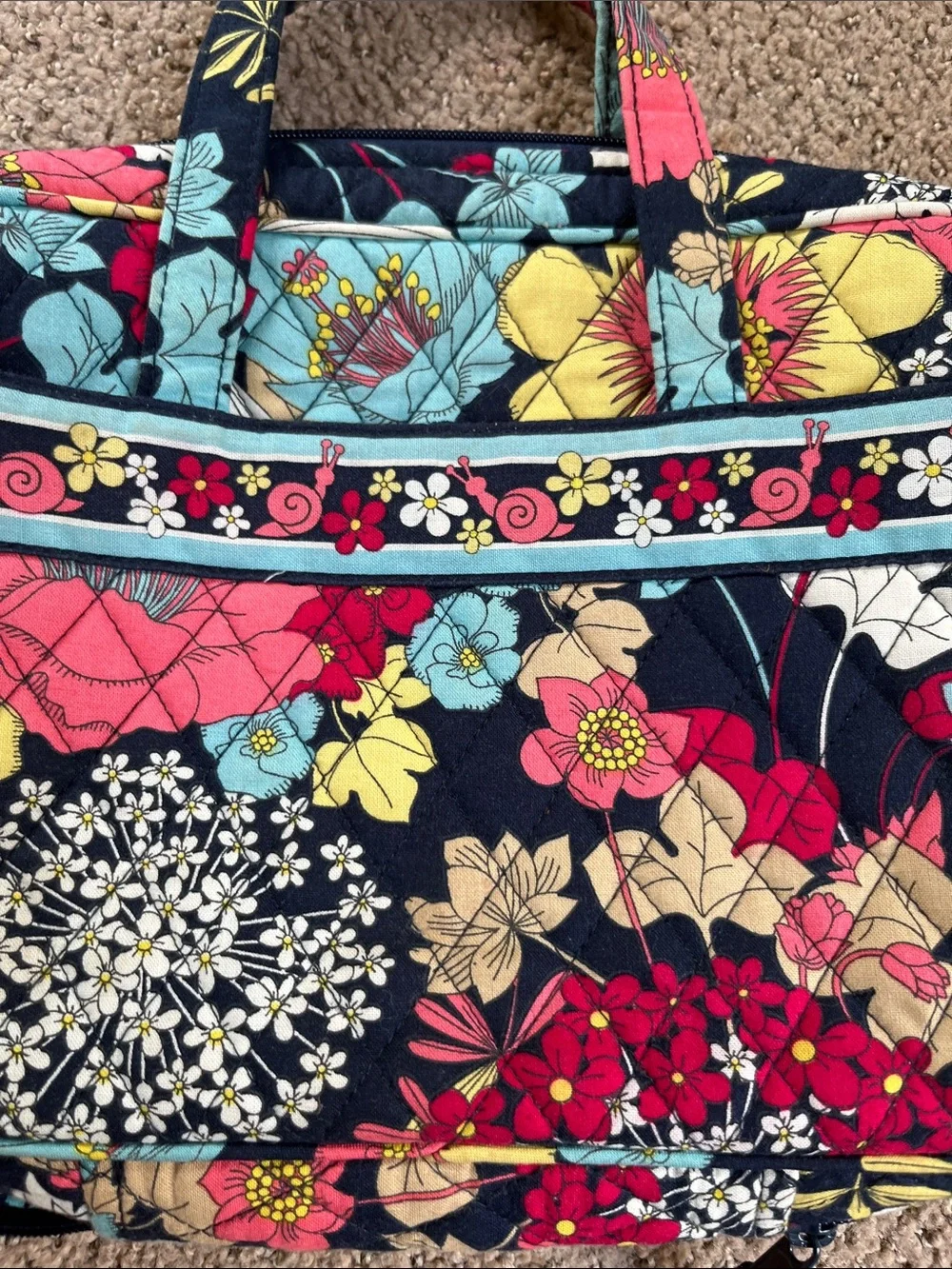 Vera Bradley Quilted Snail Bible Case Cover